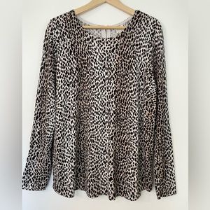Chico's Leopard Print Women's Top Chico's Size 2 (US Large) Long Sleeve Shirt